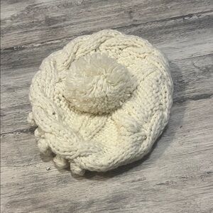Cozy Cream Knit Beret